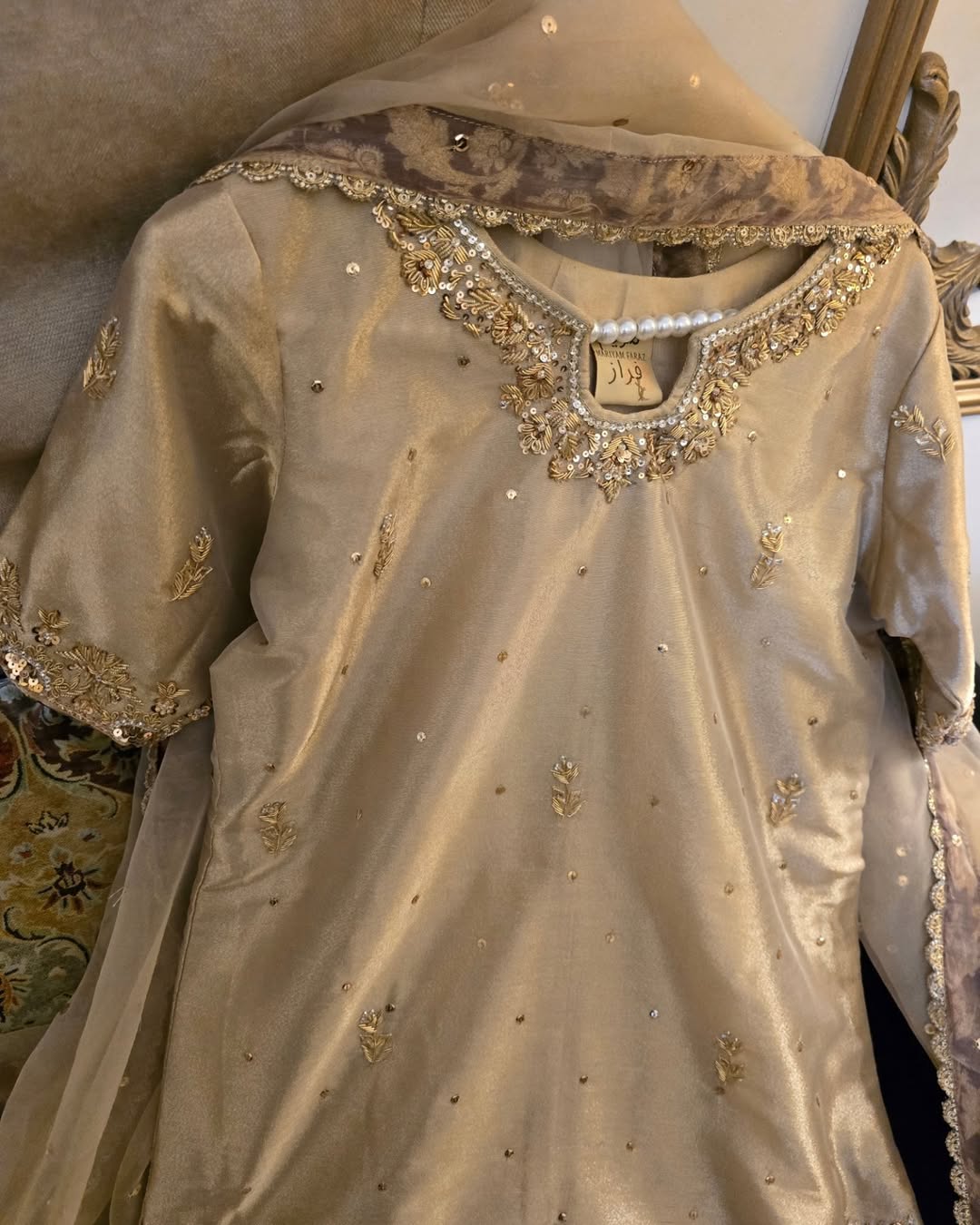 Formal party wear